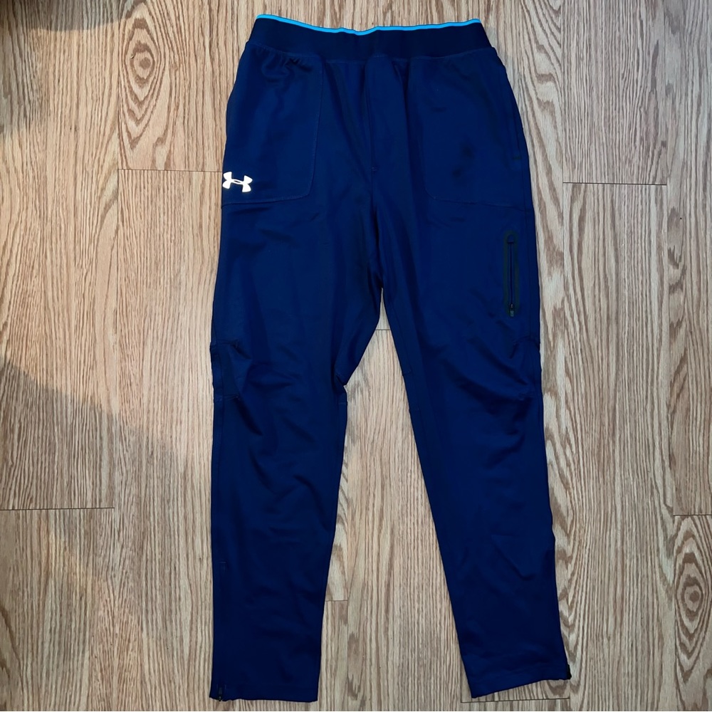 Under Armour Blue Lightweight Performance Joggers size Large